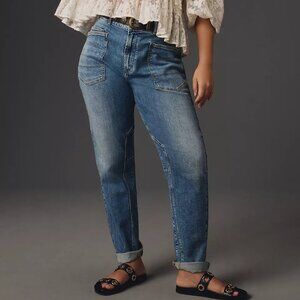 Anthropologie Pilcro The Wanderer Mid Rise Relaxed Leg Jeans, Size 32